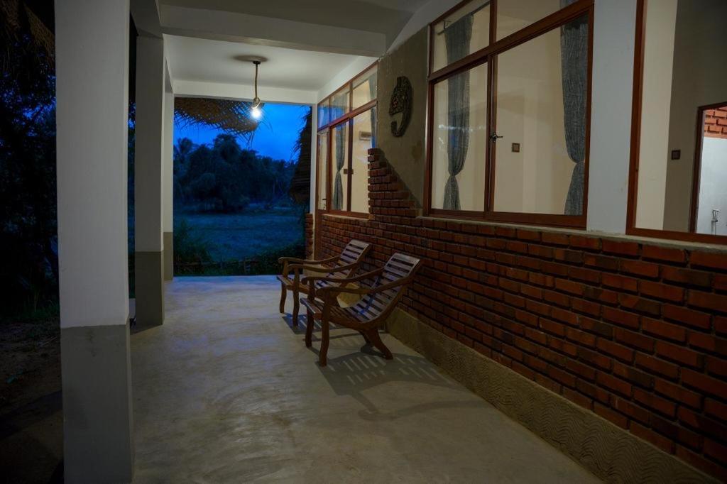 Wilpattu Green Cabin Achchamulai Exterior photo